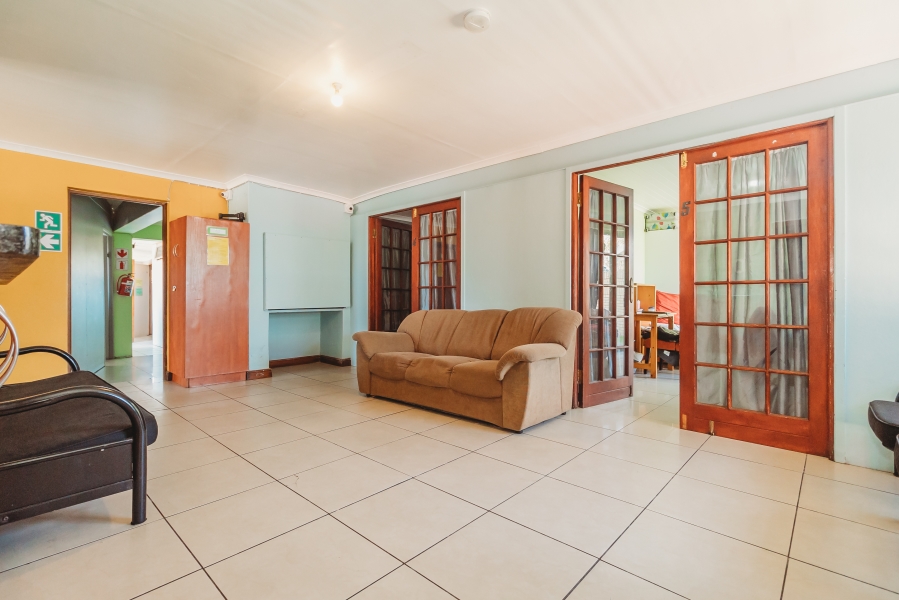 12 Bedroom Property for Sale in Bergsig Western Cape